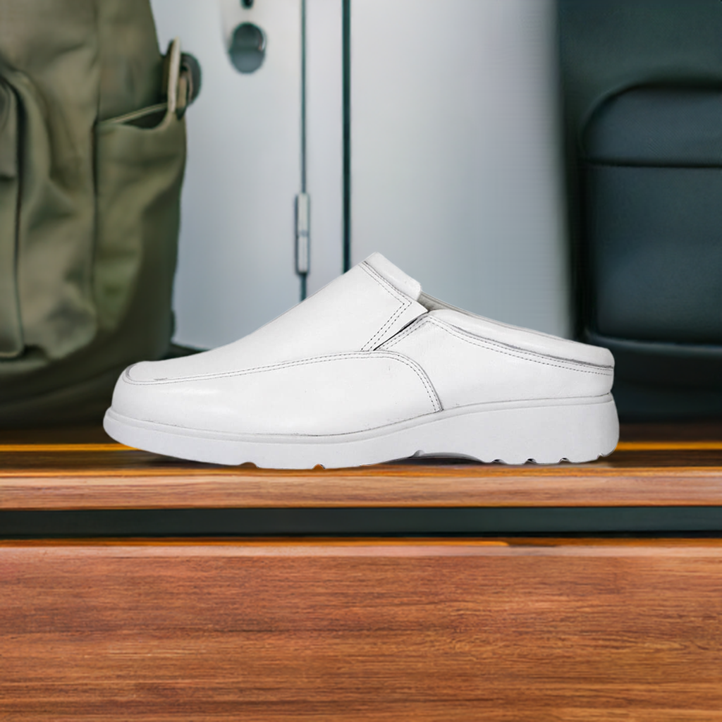๐ฒ ๐๐ถ๐บ๐ถ๐๐ฒ๐ฑ ๐ง๐ถ๐บ๐ฒ ๐ฆ๐ฎ๐น๐ฒ ๐ฒ 24 Hour Comfort Todd Men's Wide Width Leather Clogs, Casual Shoes