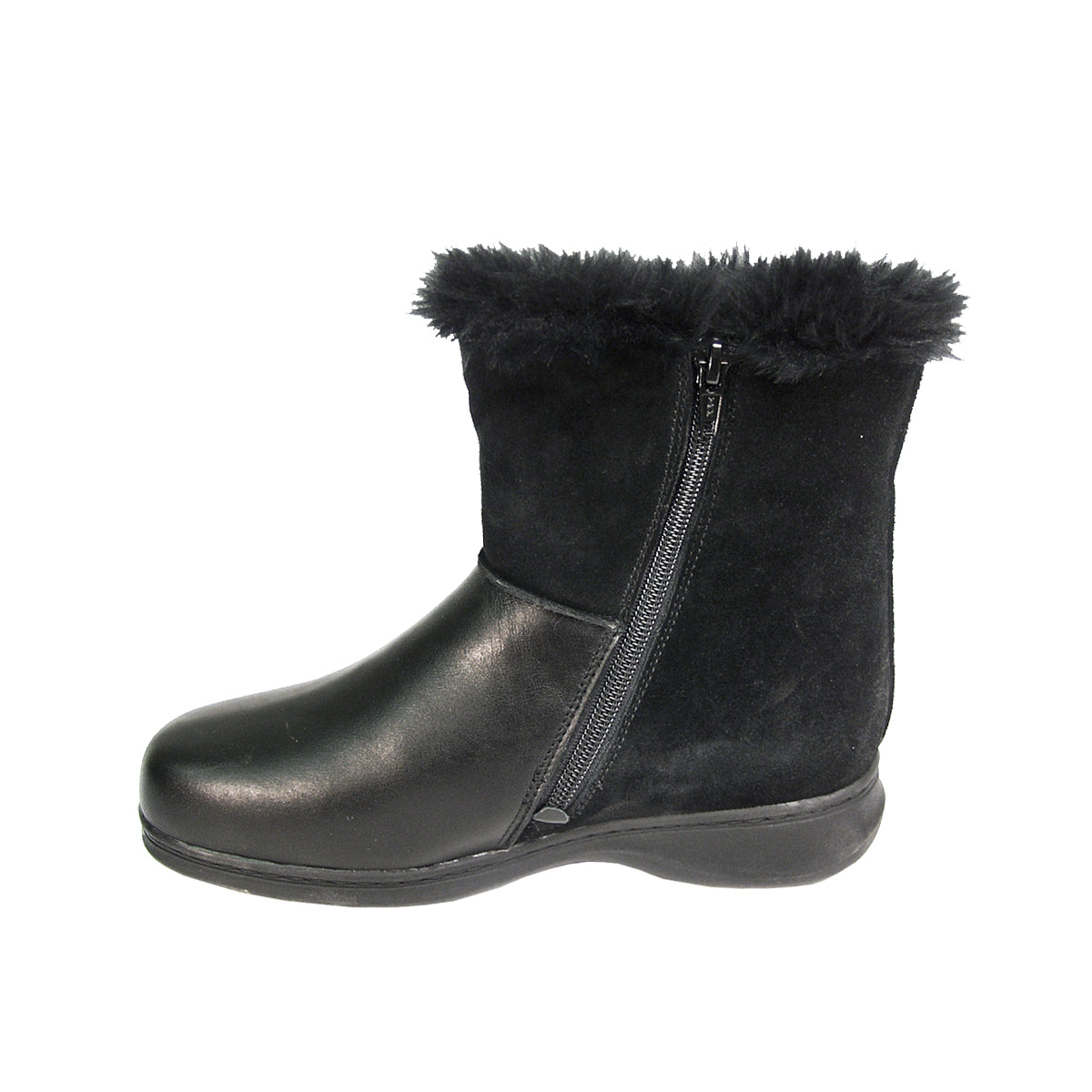 PEERAGE Bryn Women's Wide Width Fleece-Lined Leather Booties