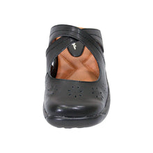 Load image into Gallery viewer, PEERAGE Casey Women&#39;s Wide Width Leather Clogs
