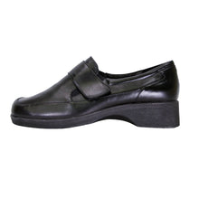 Load image into Gallery viewer, 24 HOUR COMFORT Gail Women&#39;s Wide Width Leather Shoes
