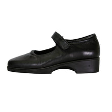 Load image into Gallery viewer, 24 HOUR COMFORT Uma Women&#39;s Wide Width Leather Shoes
