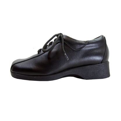 24 HOUR COMFORT Caprice Women's Wide Width Leather Shoes