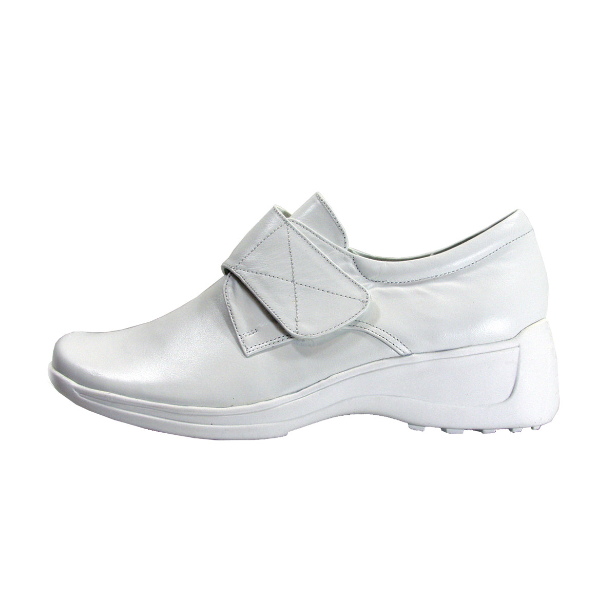 24 HOUR COMFORT Jania Women's Wide Width Leather Shoes