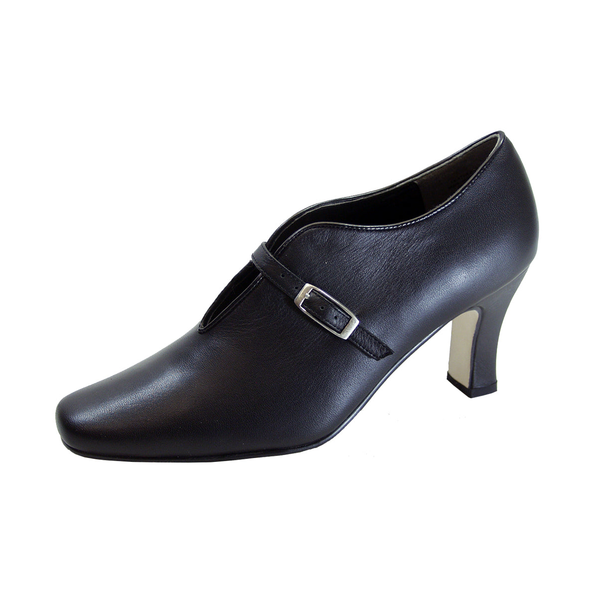 PEERAGE Jude Women's Wide Width Leather Pumps