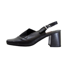 Load image into Gallery viewer, PEERAGE Katrina Women&#39;s Wide Width Leather Slingback Pumps

