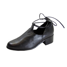 Load image into Gallery viewer, Peerage Drew Women&#39;s Wide Width Leather Ankle-Tie Pumps
