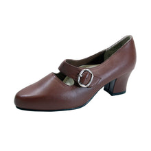 Load image into Gallery viewer, PEERAGE Xia Women&#39;s Wide Width Mary Jane Leather Pumps
