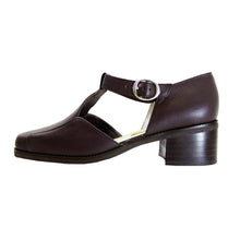 Load image into Gallery viewer, PEERAGE Sheba Women&#39;s Wide Width T-Strap Leather Shoes
