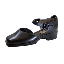 Load image into Gallery viewer, Peerage Leda Women&#39;s Wide Width Open Shank Leather Shoes
