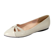 Load image into Gallery viewer, PEERAGE Sidney Women&#39;s Wide Width Casual Dress Leather Flats
