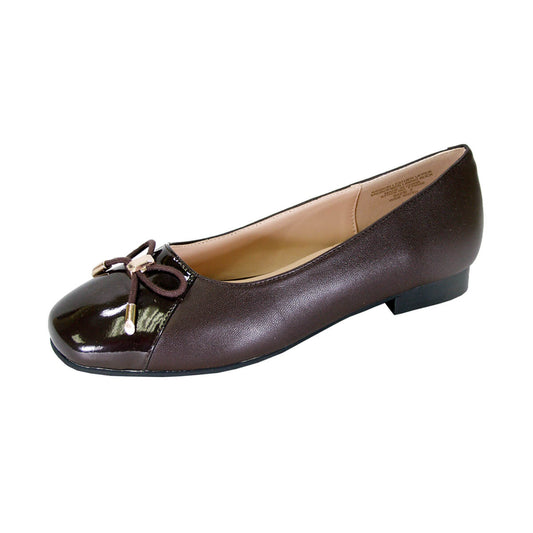 Fazpaz Peerage Jayden Women's Wide Width Leather Dress Flats with Glossy Patent PU Square Toe Cap