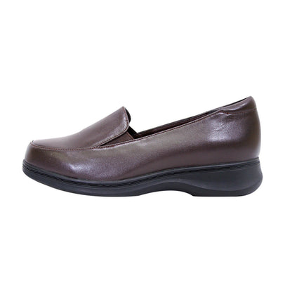 PEERAGE Olivia Women's Wide Width Leather Loafers