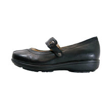 Load image into Gallery viewer, PEERAGE Deena Women&#39;s Wide Width Mary Jane Leather Shoes
