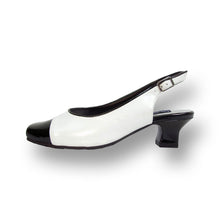 Load image into Gallery viewer, PEERAGE Cece Women&#39;s Wide Width Leather Pumps

