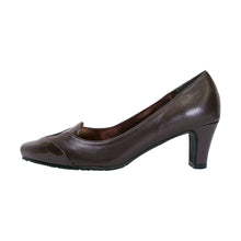 Load image into Gallery viewer, PEERAGE Shannon Women&#39;s Wide Width Leather Dress Pumps
