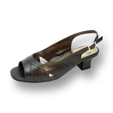 Load image into Gallery viewer, PEERAGE Karen Women&#39;s Wide Width Leather Slingback Heeled Sandals
